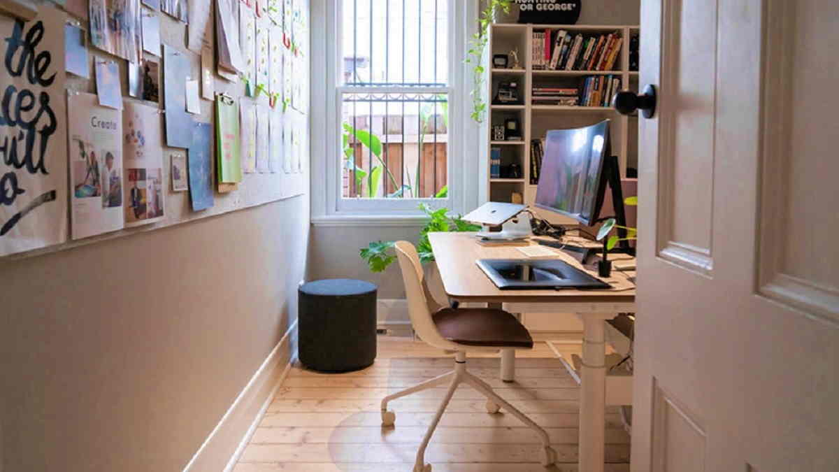 Bagaimana Cara Menata Ruang Kerja Menjadi Nyaman? Simak Tips Berikut ... Bagaimana Cara Menciptakan Ruang Kerja Yang Nyaman Di Rumah